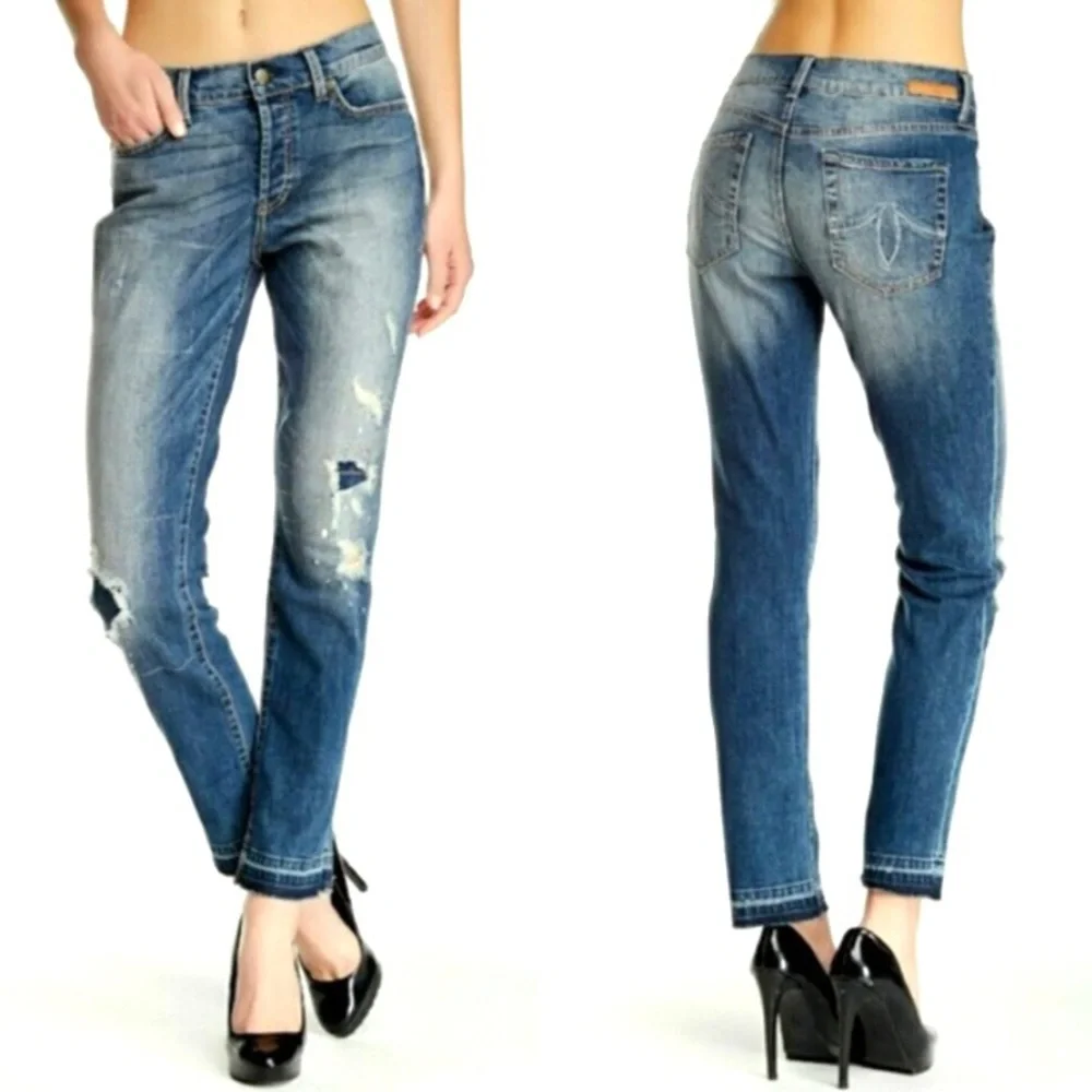 LEVEL 99 Morgan Slouchy Straight Jeans Women’s Size 26 Rhinestone Patched Denim
